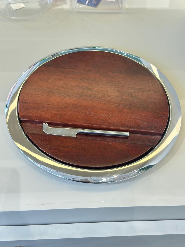 لوح تقديم الأجبان ، خشبي