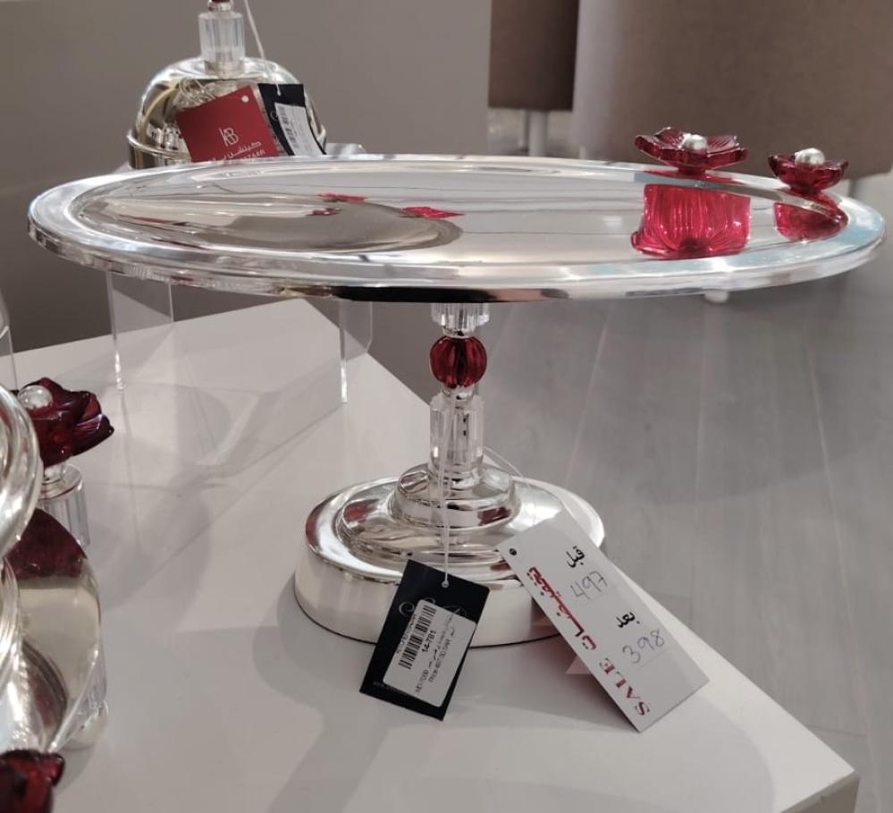 طبق تقديم الوردة بيضاوي ، أحمر